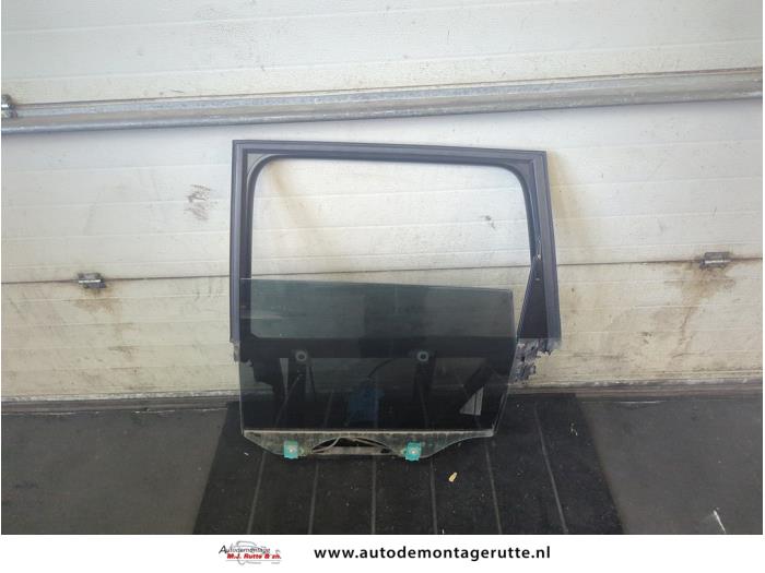 Gebruikte Raammechaniek 4Deurs links-achter Porsche Cayenne O206042