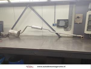 O206071 Gebruikte uitlaat midden+einddemper Daihatsu Cuore