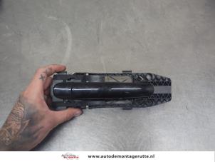 O206126 Gebruikte portiergreep 4deurs links-achter Seat Mii