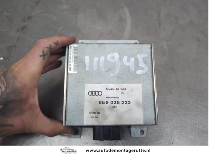 Gebruikte Radio versterker Audi A4 O206149