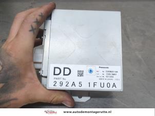 O206159 Gebruikte spanning stabilisator Nissan Micra