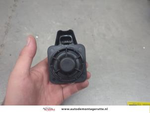 O206196 Gebruikte alarm sirene Volkswagen Golf