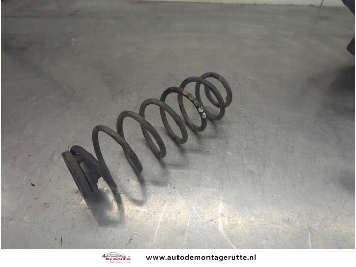 Gebruikte Schroefveer achter Seat Ibiza O206204