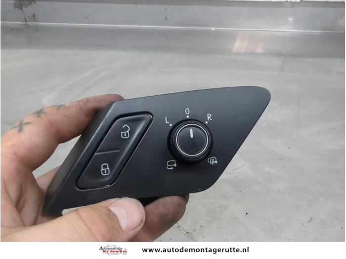 Gebruikte Schakelaar Spiegel Volkswagen Golf O206224