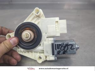 O206232 Gebruikte motor electrisch raam Volkswagen Golf