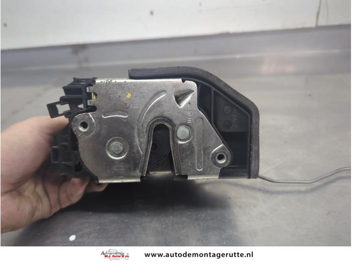 Gebruikte Deurslot Mechaniek 4Deurs links-achter BMW X3 O206235