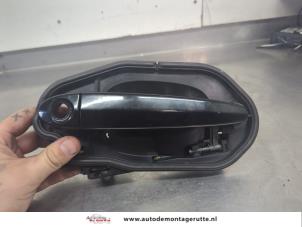 O206239 Gebruikte portiergreep 4deurs links-voor BMW X3