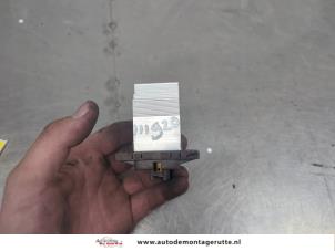 O206284 Gebruikte kachel weerstand Hyundai I30