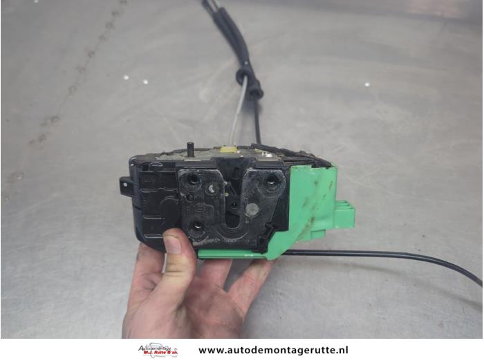 Gebruikte Deurslot Mechaniek 4Deurs rechts-achter Hyundai I30 O206292