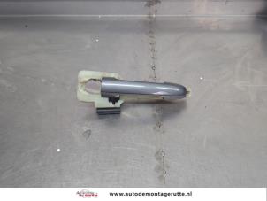 O206317 Gebruikte portiergreep 4deurs links-voor Hyundai I30