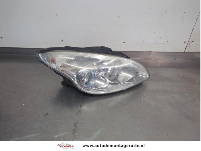 Gebruikte Rechter Koplamp Hyundai I30 O206329