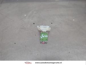 O206366 Gebruikte kachel weerstand Peugeot 107
