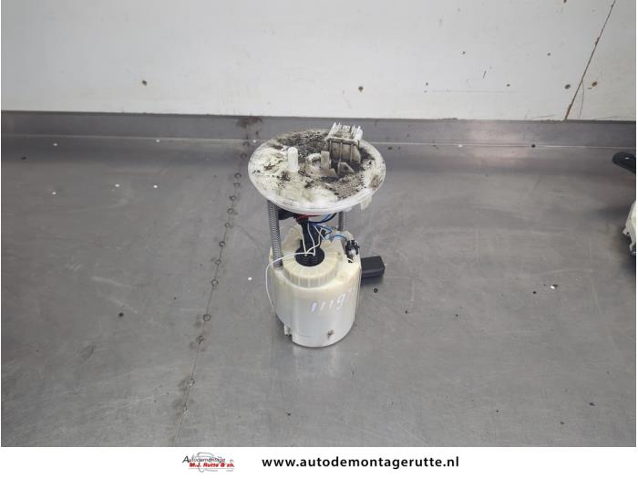 Gebruikte Tank element Pomp Chevrolet Spark (M300) 1.0 16V Bifuel Prijs op aanvraag aangeboden door Autodemontage M.J. Rutte B.V.