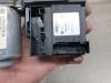 Gebruikte Portierruitmotor Volkswagen Touran O206397