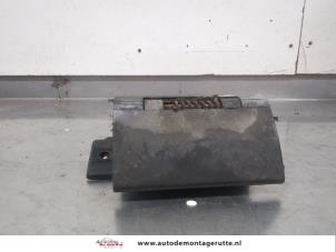 O206468 Gebruikte schakelaar achterklep Chevrolet Spark