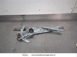 O206489 Gebruikte ruitmechaniek 2deurs links-voor Honda Logo