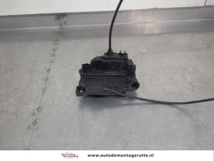 O206511 Gebruikte deurslot mechaniek 4deurs links-voor Renault Megane
