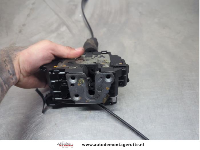 Gebruikte Deurslot Mechaniek 4Deurs rechts-achter Renault Megane O206527