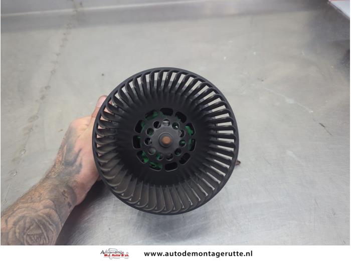 Gebruikte Aanjager Peugeot 107 O206545