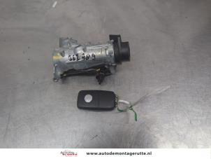 O206583 Gebruikte kontaktslot+sleutel Volkswagen Golf