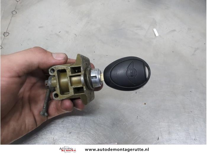 Gebruikte Deurslot Cilinder links Mini ONE O206584