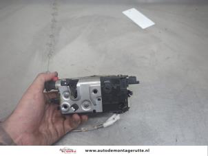O206597 Gebruikte deurslot mechaniek 4deurs links-achter Citroen C4