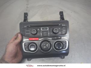 O206602 Gebruikte bedieningspaneel multi media Citroen C4