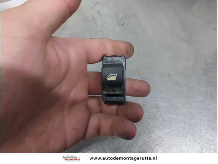 Gebruikte Raam schakelaar elektrisch Citroen C4 O206608