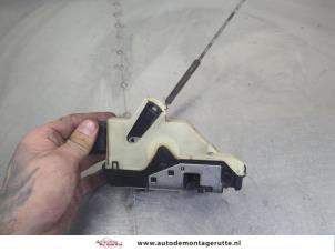 O206612 Gebruikte deurslot mechaniek 4deurs rechts-voor Citroen C4
