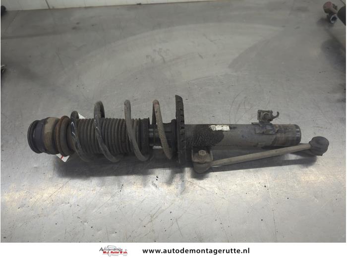 Gebruikte Voorpoot links Volkswagen Polo O206632