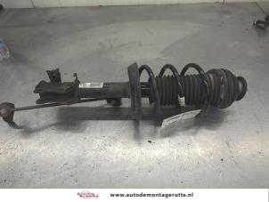 O206644 Gebruikte veerpoot links-voor Opel Corsa