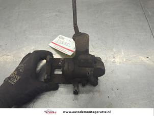 O206649 Gebruikte remklauw (tang) links-achter Ford Focus