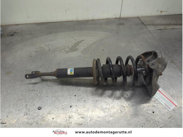 Gebruikte Voorpoot rechts Volkswagen Passat O206678
