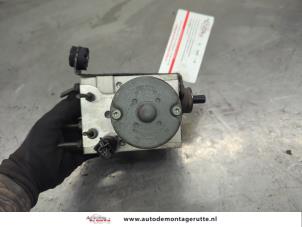 O206690 Gebruikte abs pomp BMW 7-Serie
