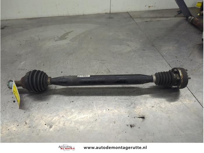 Gebruikte Aandrijfas rechts-voor Skoda Fabia O206692