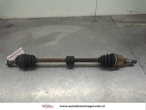 O206700 Gebruikte cardanas rechts-voor (vwa) Suzuki Alto