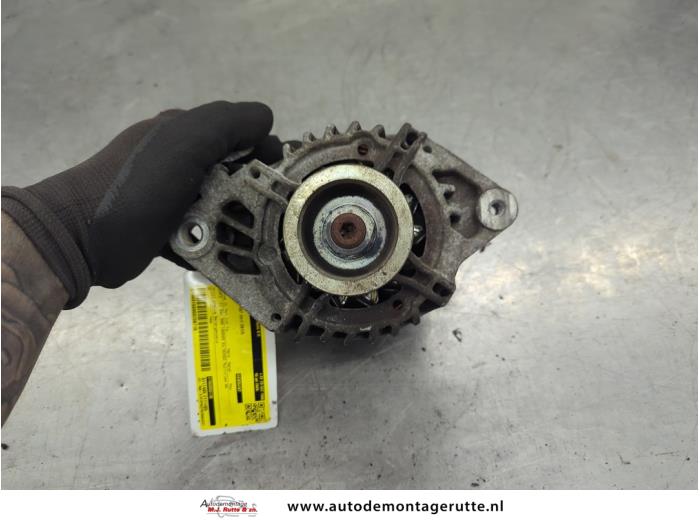 Gebruikte Dynamo Peugeot 107 O206710