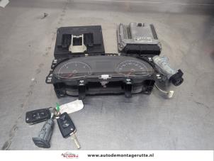 O206752 Gebruikte contactslot + computer Volkswagen Golf
