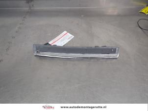 O206769 Gebruikte extra remlicht midden Peugeot 208
