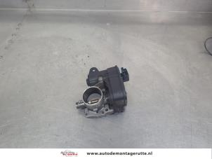 O206778 Gebruikte gasklephuis Peugeot 208