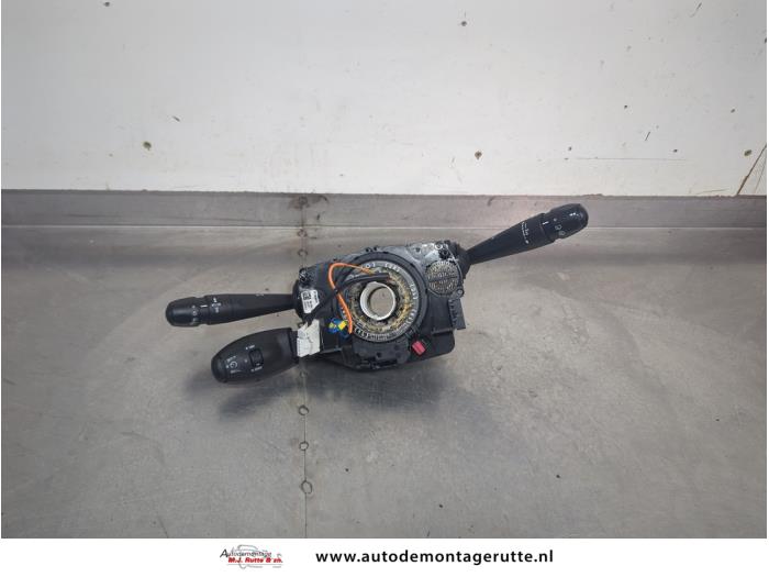 Gebruikte Combischakelaar Stuurkolom Peugeot 208 O206786