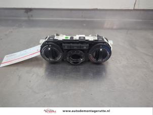 O206787 Gebruikte chaufage bedieningspaneel Peugeot 208