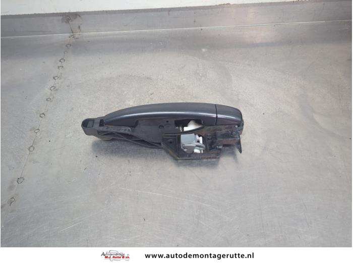 Gebruikte Deurgreep 4Deurs rechts-achter Peugeot 208 O206790