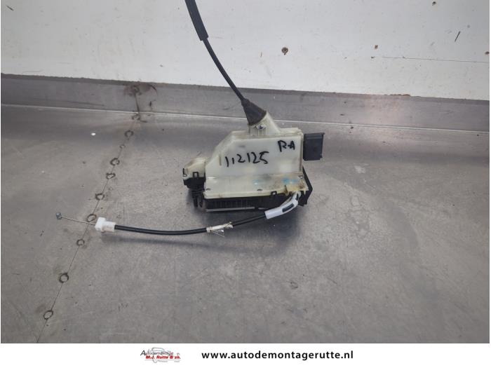Gebruikte Deurslot Mechaniek 4Deurs rechts-achter Peugeot 208 O206798