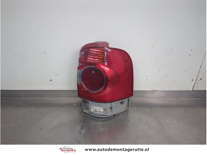 Gebruikte Achterlicht rechts Volkswagen Sharan O206799