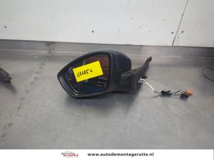 O206808 Gebruikte spiegel buiten links Peugeot 208