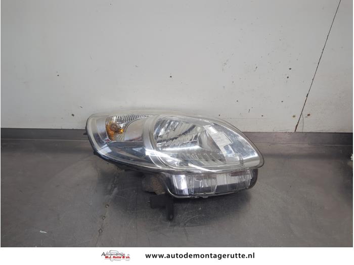 Gebruikte Koplamp rechts Renault Kangoo O206831