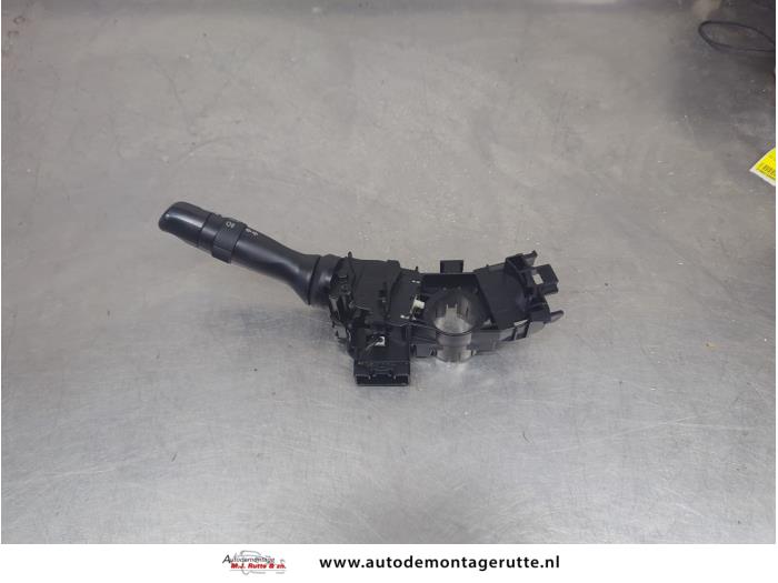 Gebruikte Knipperlicht Schakelaar Peugeot 107 O206835