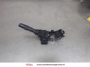 O206835 Gebruikte knipperlicht schakelaar Peugeot 107