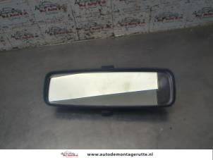 O206847 Gebruikte spiegel binnen Nissan Micra